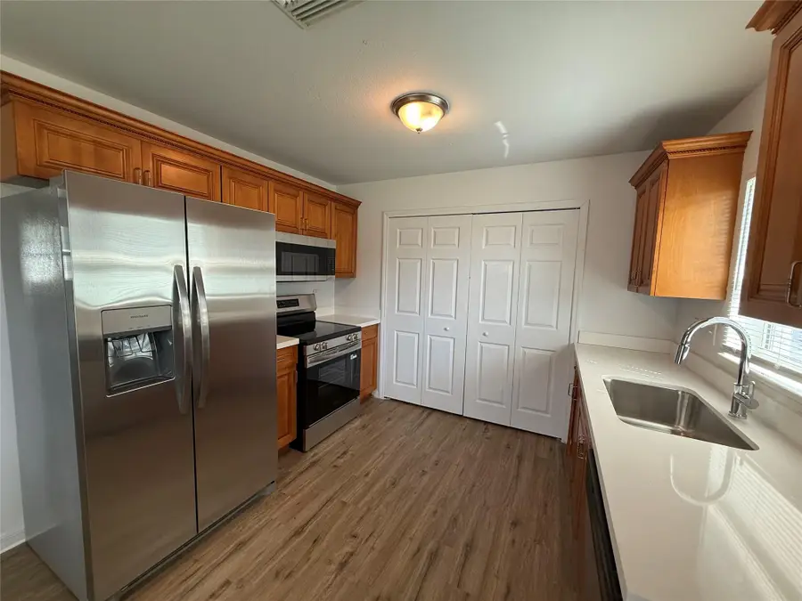 520 Orchard Park Dr, Clewiston, FL 33440 - Image #3