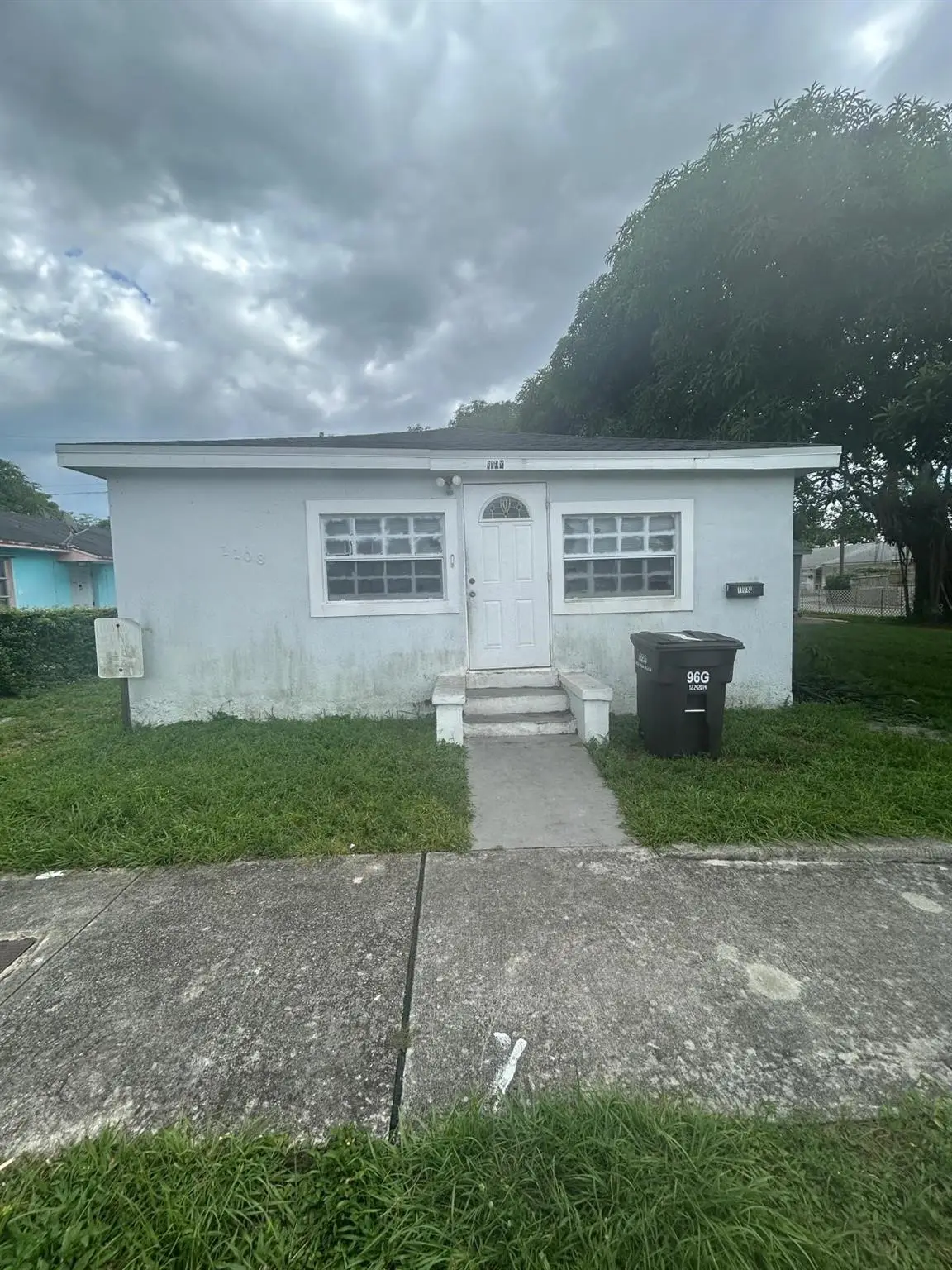 1108 State St, West Palm Beach, FL 33407 - Image #1