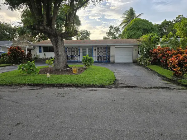 2410 Riviera Dr, Miramar, FL 33023