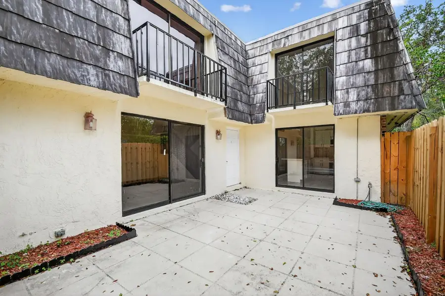 1624 Forest Lakes Cir #C, West Palm Beach, FL 33406 - Image #3