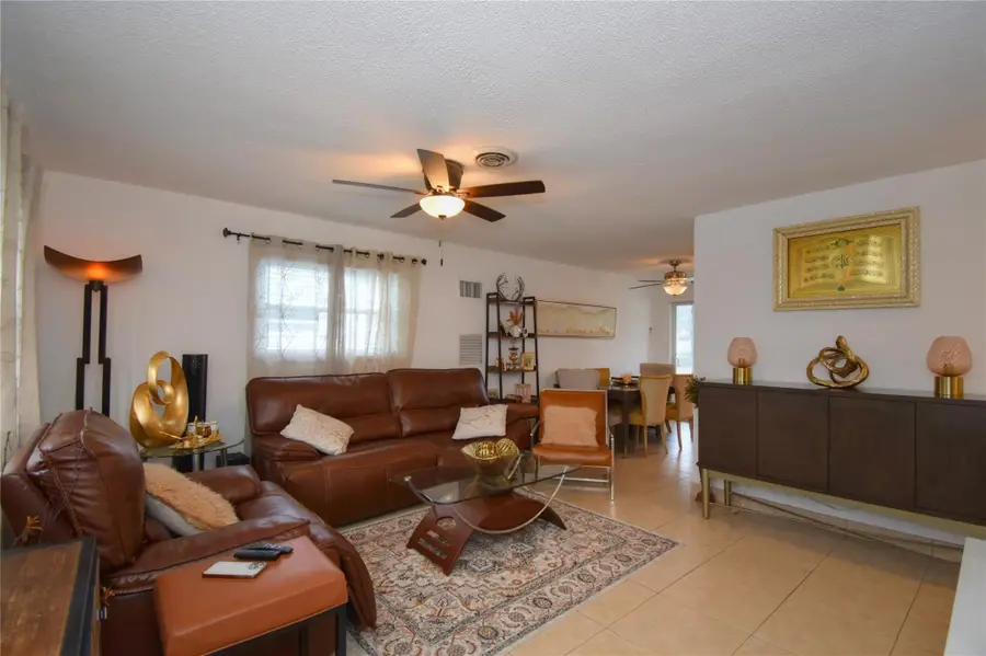 4804 NW 27th Ter, Fort Lauderdale, FL 33309 - Image #3