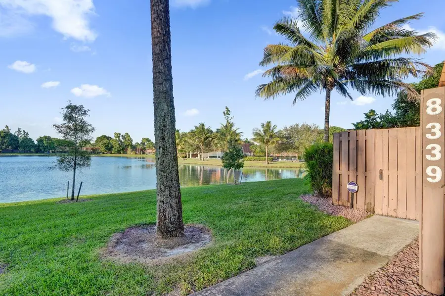 8339 S Coral Cir #8339, North Lauderdale, FL 33068 - Image #2