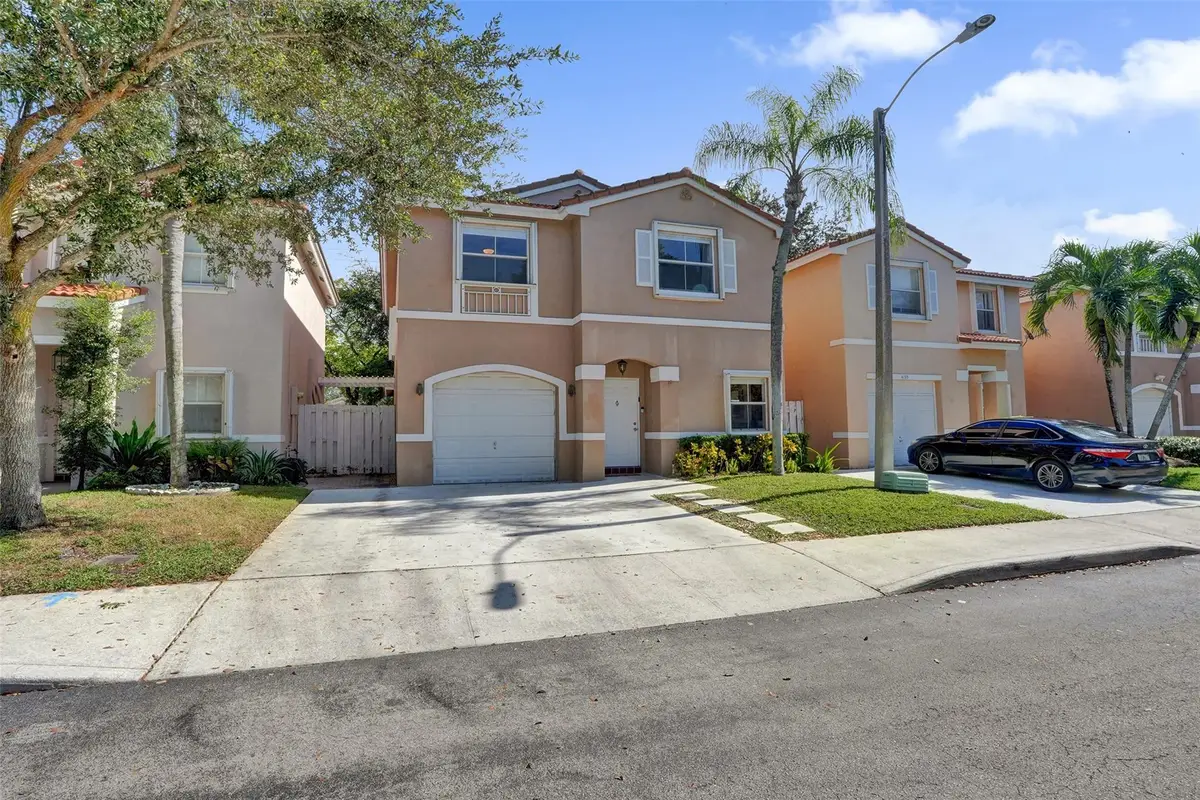 4165 Tree Tops Rd, Cooper City, FL 33026 - Image #1