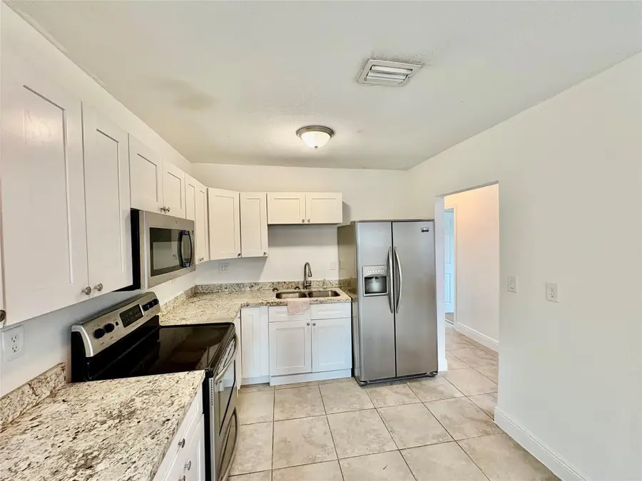 730 Arizona Ave, Fort Lauderdale, FL 33312 - Image #3