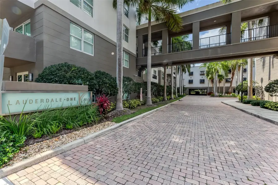 2421 NE 65th St #209, Fort Lauderdale, FL 33308 - Image #2