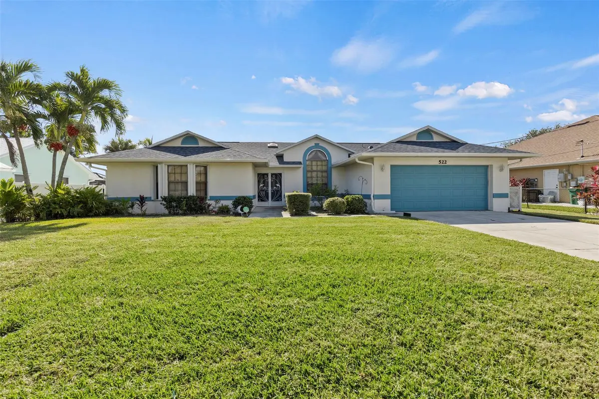 522 SE Majestic Ter, Port Saint Lucie, FL 34983 - Image #1