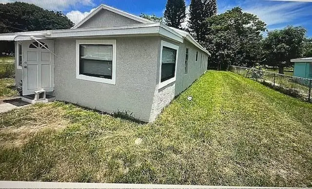 1510 Avenue H, Fort Pierce, FL 34950 - Image #2