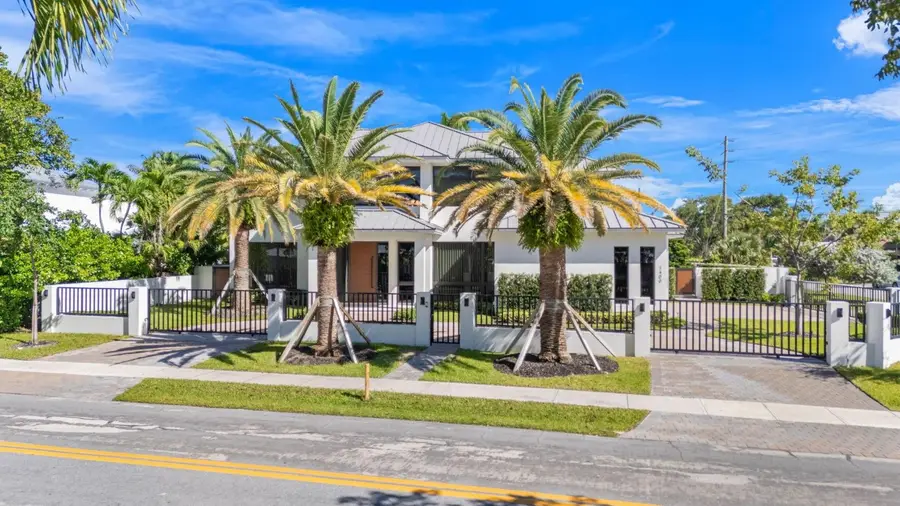 1400 Middle River Drive, Fort Lauderdale, FL 33304 - #2