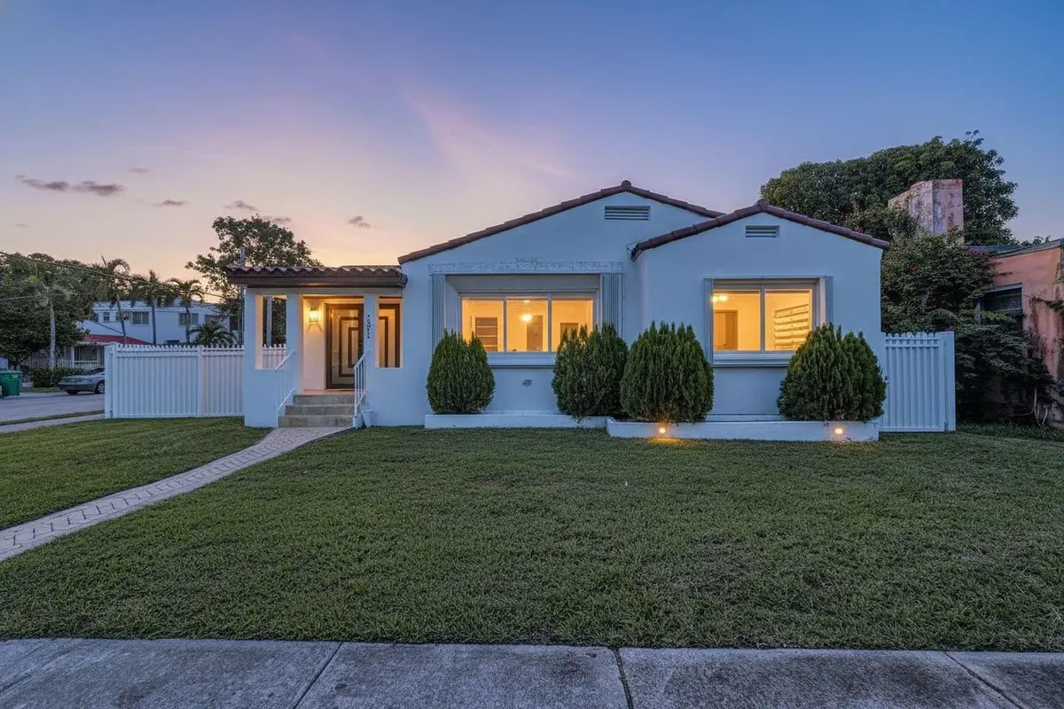 2291 SW 17th St, Miami, FL 33145 - Image #1