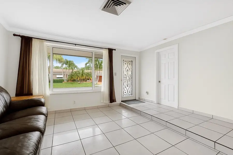 1910 SW 98th Ter, Miramar, FL 33025 - Image #3