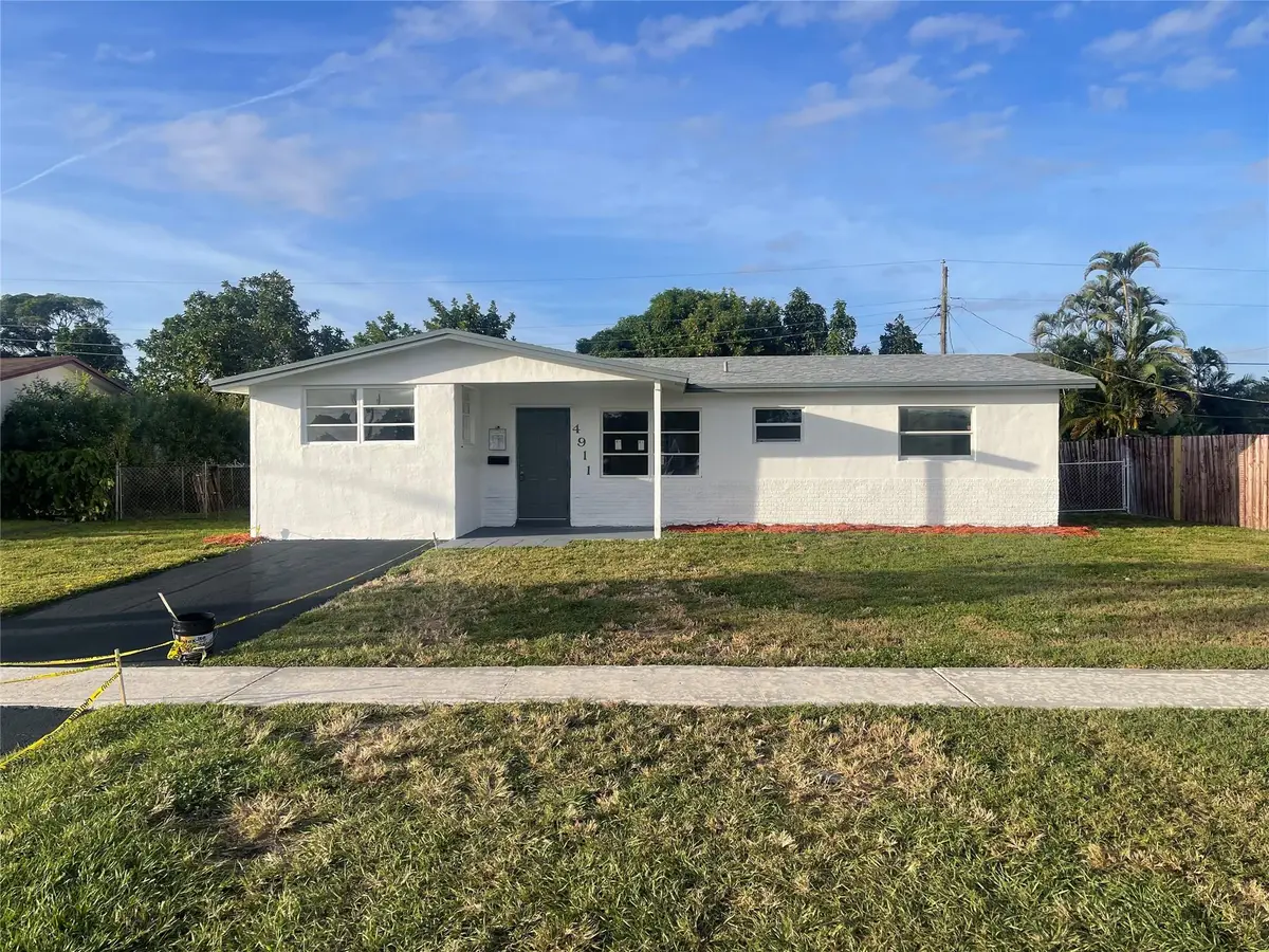 4911 NW 16th St, Lauderhill, FL 33313 - Image #1