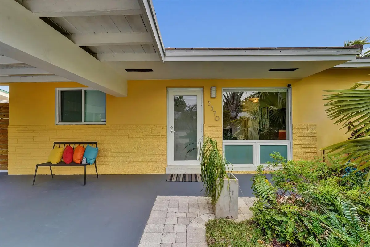 3370 NE 17th Ave, Oakland Park, FL 33334 - Image #1