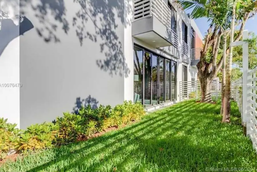 1400 NE 6 St #1400, Fort Lauderdale, FL 33301 - Image #2