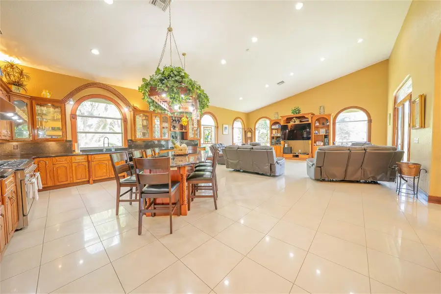 14630 Luray Rd, Southwest Ranches, FL 33330 - Image #2