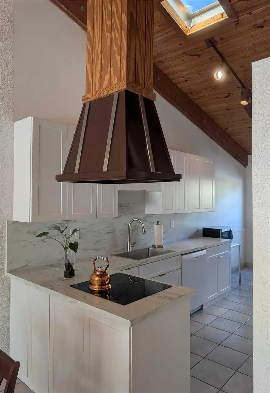 11180 Redwood, Pembroke Pines, FL 33026 - Image #3