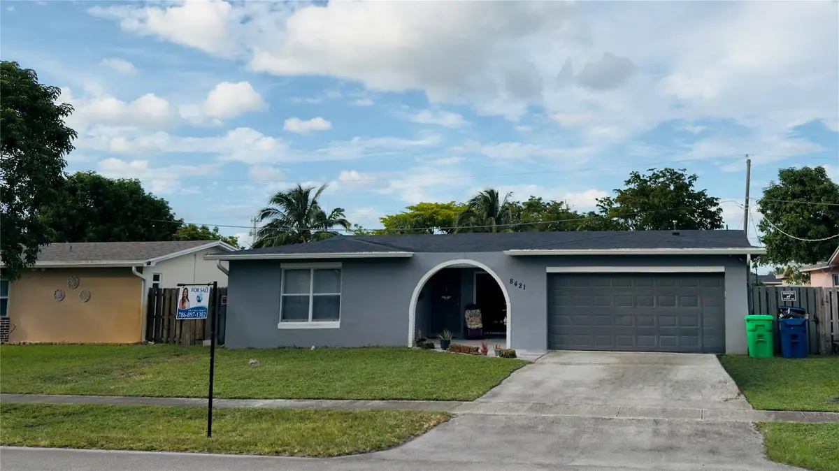 8421 NW 21st Ct, Sunrise, FL 33322 - Image #1