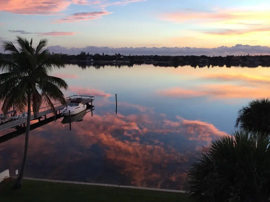 1202 S Lake Dr #502, Lantana, FL 33462 - Image #2