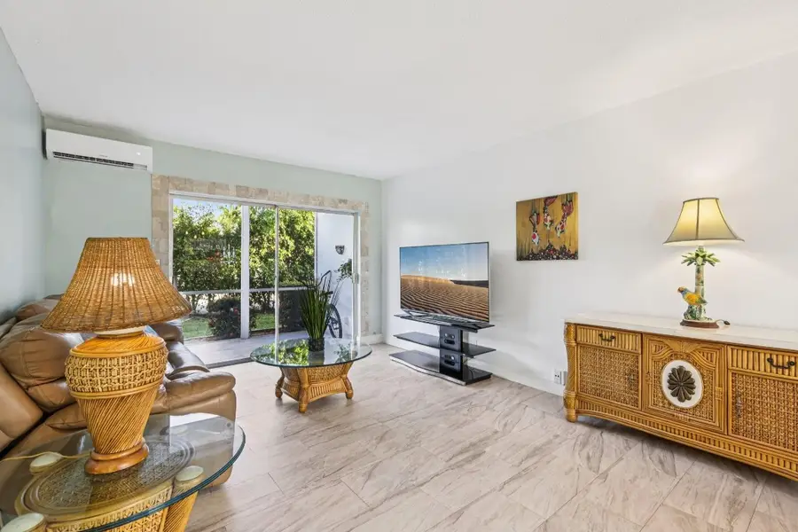 2131 42nd Court #106E, Lighthouse Point, FL 33064 - Image #3