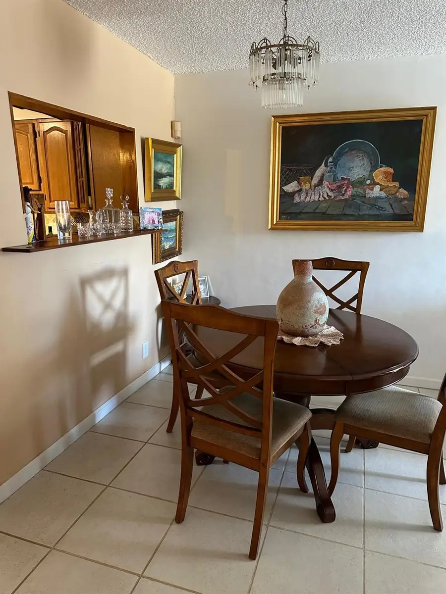 2821 NE N Miami Beach Blvd #3M, North Miami Beach, FL 33160 - Image #2