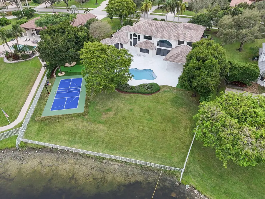 10303 SW 26th St, Davie, FL 33324 - Image #3