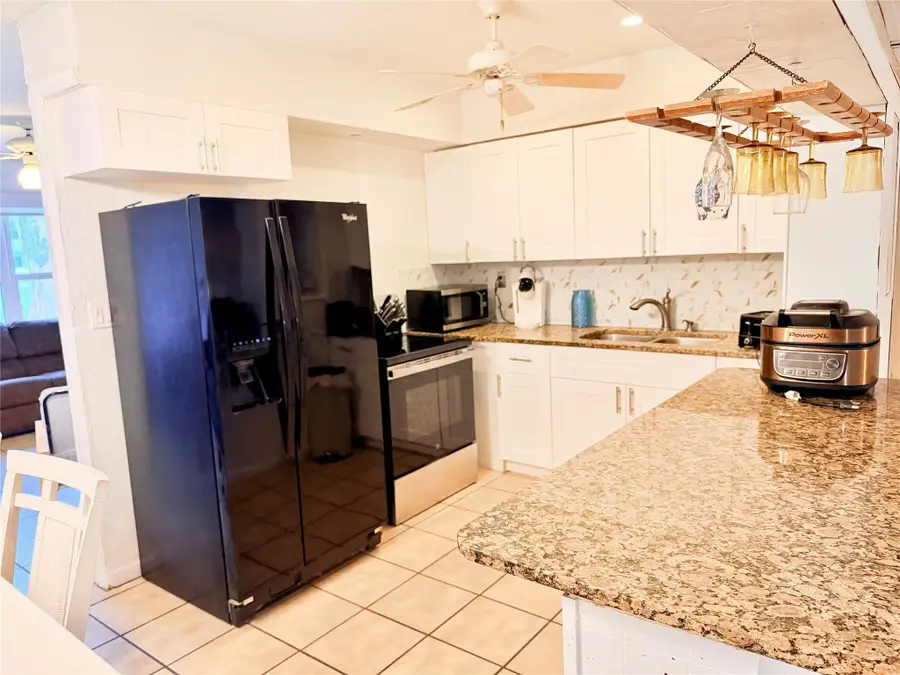 1643 W River Dr, Margate, FL 33063 - Image #3