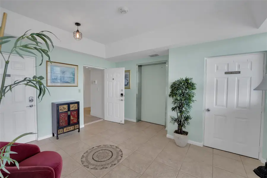 4114 W Palm Aire Dr #146B, Pompano Beach, FL 33069 - Image #2