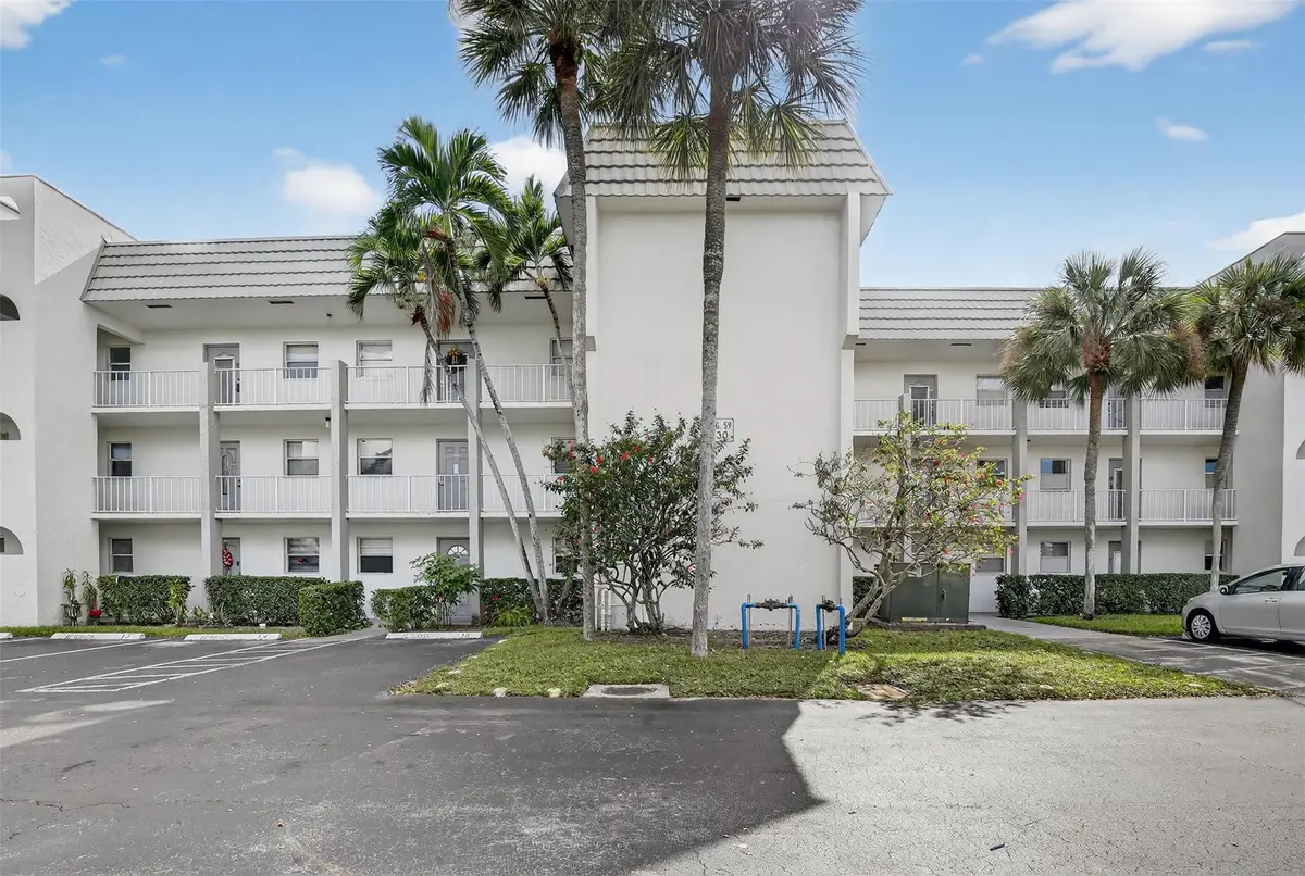 8130 Sunrise Lakes Blvd #309, Sunrise, FL 33322 - Image #1