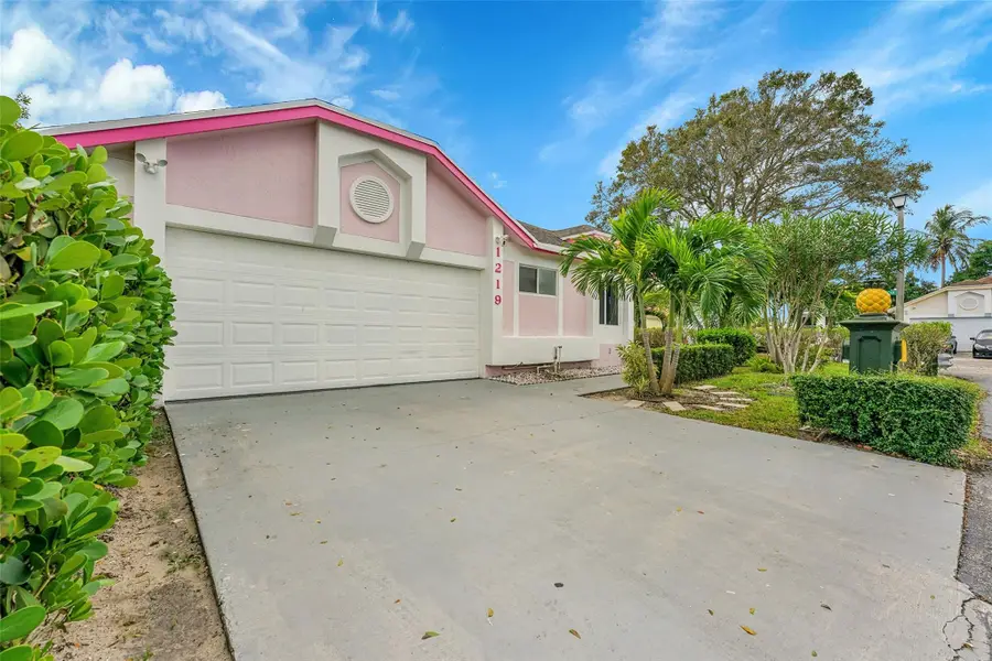 1219 Scioto Rd, North Lauderdale, FL 33068 - Image #3