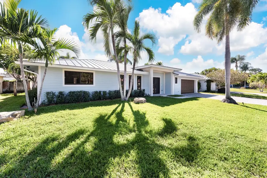 2440 NE 46th St, Lighthouse Point, FL 33064 - Image #2