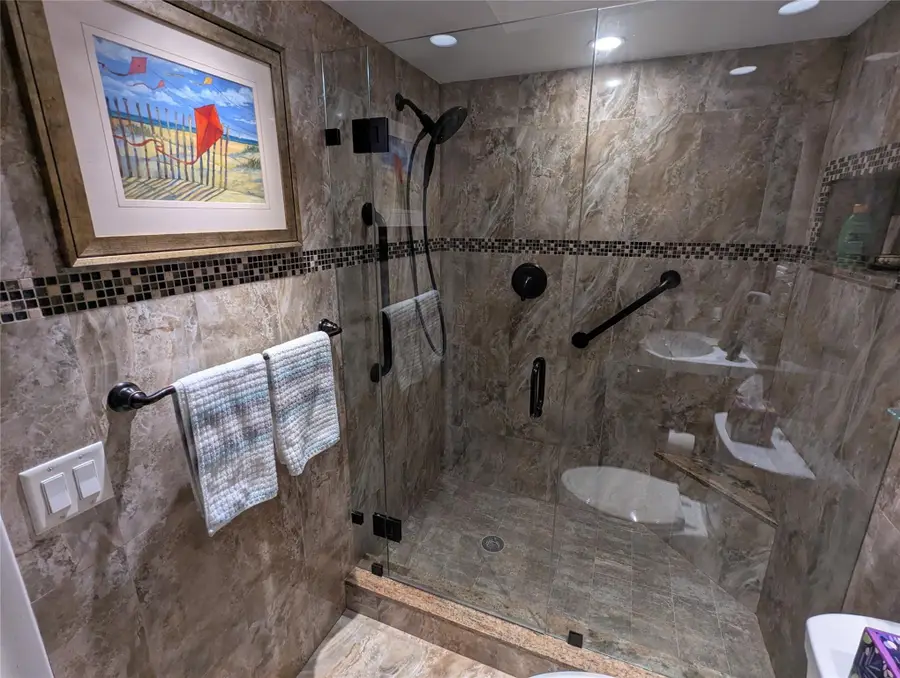 1800 N Andrews Ave #9G, Fort Lauderdale, FL 33311 - Image #3