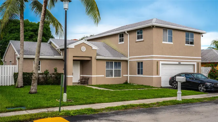 4060 SW 70th Ter, Davie, FL 33314 - Image #2