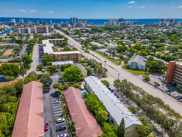 2381 NE 14th Street Cswy #206, Pompano Beach, FL 33062