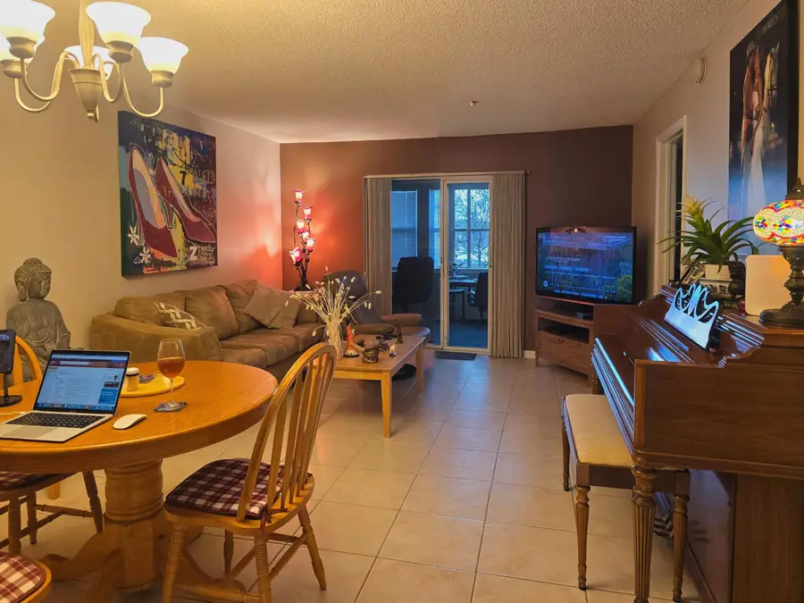 9001 Sunrise Lakes Boulevard #110, Sunrise, FL 33322 - #2