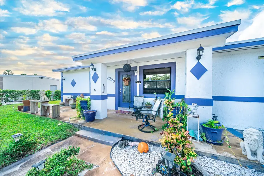 1229 NW 19th Ave, Fort Lauderdale, FL 33311 - Image #3