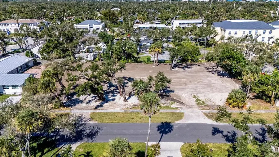 641 Azalea, Vero Beach, FL 32963 - Image #3