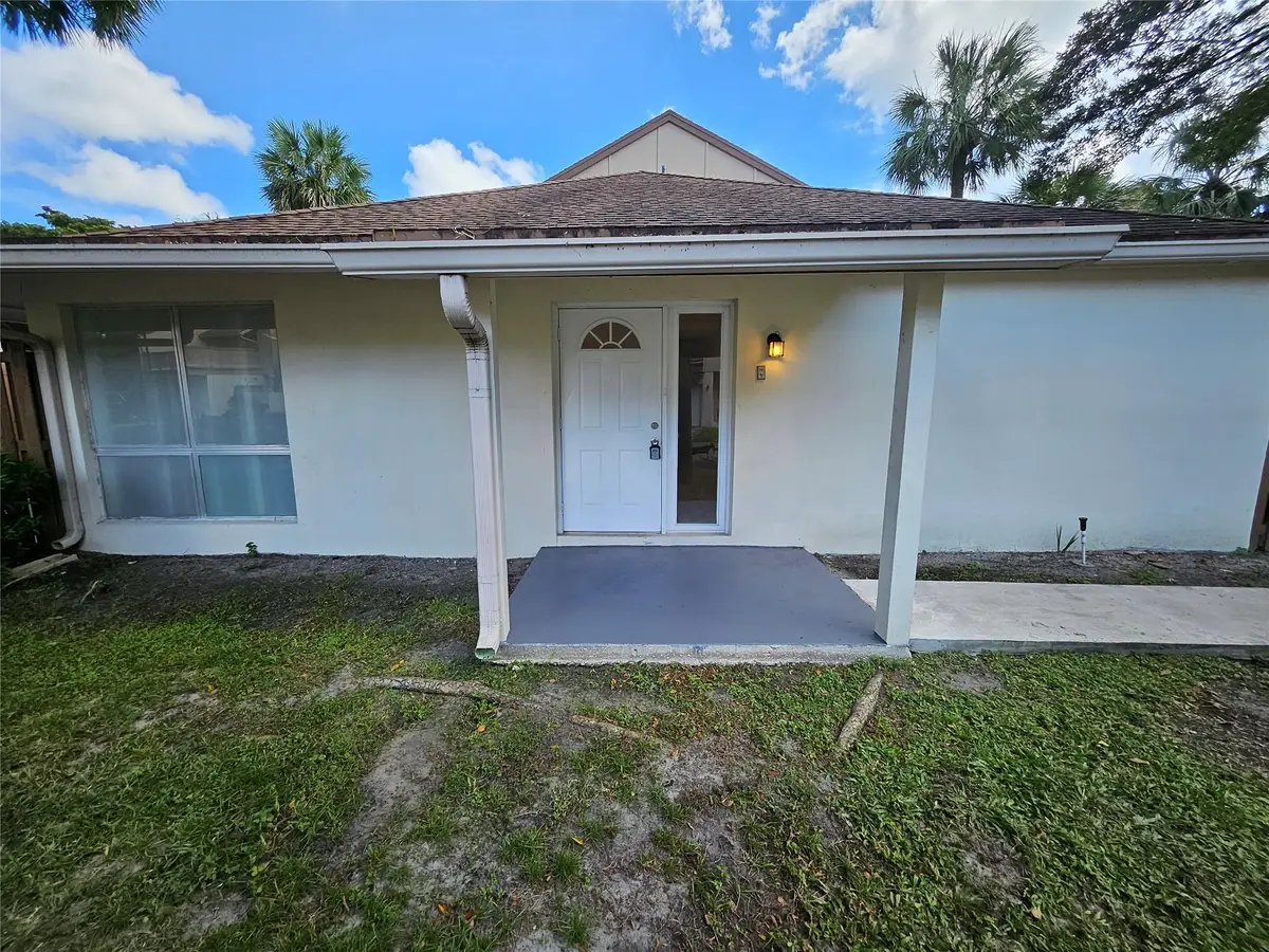 8047 NW 8th St #47/01, Plantation, FL 33324 - Image #1