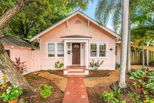 711 NE 17th Ave, Fort Lauderdale, FL 33304