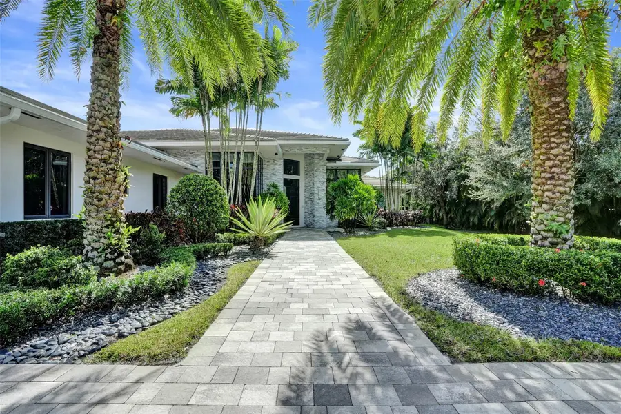 11660 SW 1st Ct, Plantation, FL 33325 - Image #3