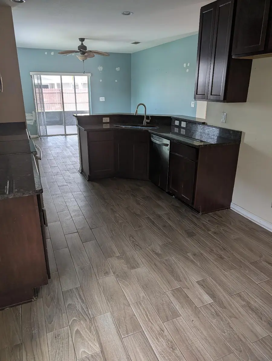 313 NE Glentry Ave, Port Saint Lucie, FL 34983 - Image #3