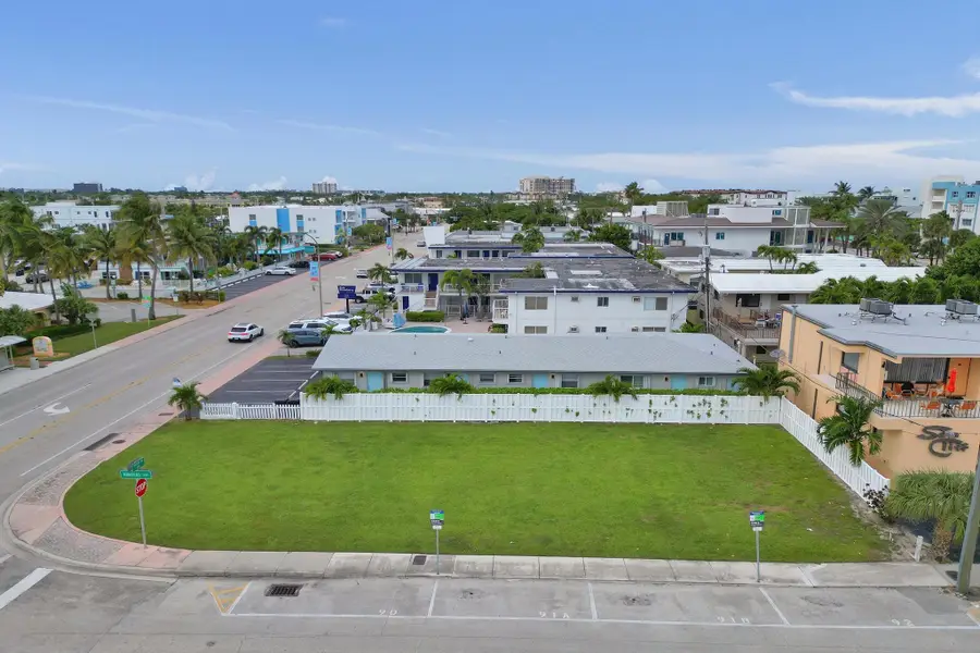 4200 N Ocean Dr, Lauderdale By The Sea, FL 33308 - Image #3