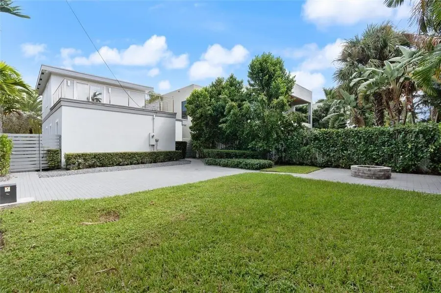 743 NE 17th Way, Fort Lauderdale, FL 33304 - Image #3