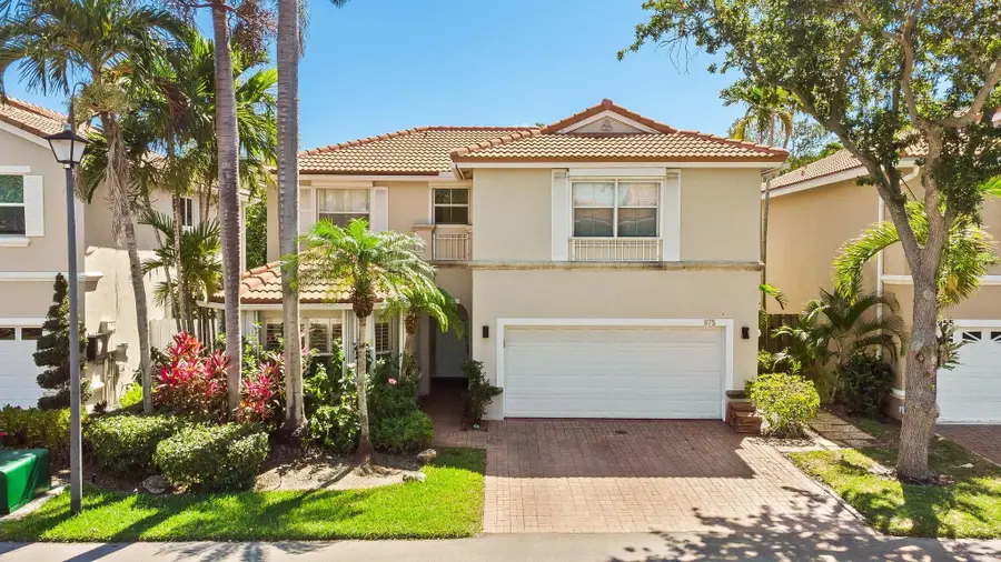 975 Weeping Willow Way, Hollywood, FL 33019 - Image #2