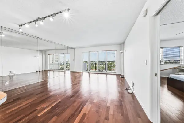 Address Withheld By Seller, Fort Lauderdale, FL 33301