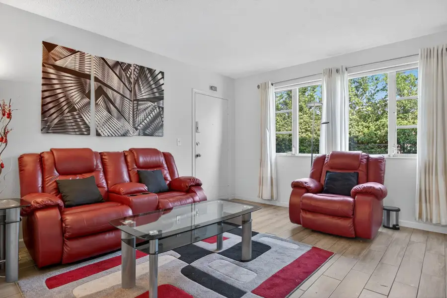 418 S Cypress Rd #110, Pompano Beach, FL 33060 - Image #3