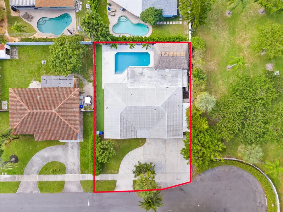 209 SE 1st Ter, Pompano Beach, FL 33060 - Image #2