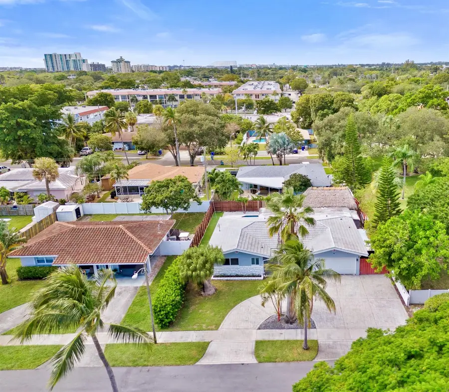 209 SE 1st Ter, Pompano Beach, FL 33060 - Image #3