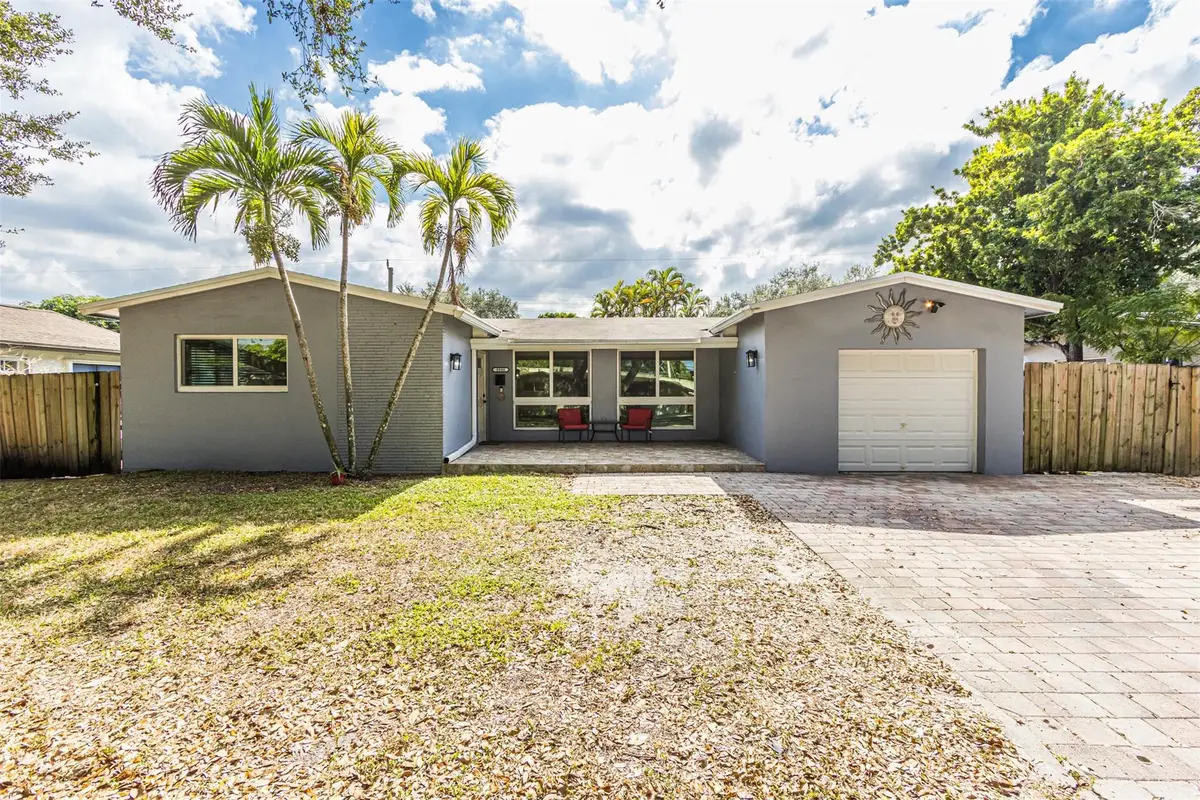 8880 SW 49th St, Cooper City, FL 33328 - Image #1