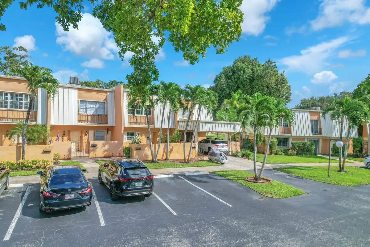 3656 Citrus Trce #4, Fort Lauderdale, FL 33328 - Image #1