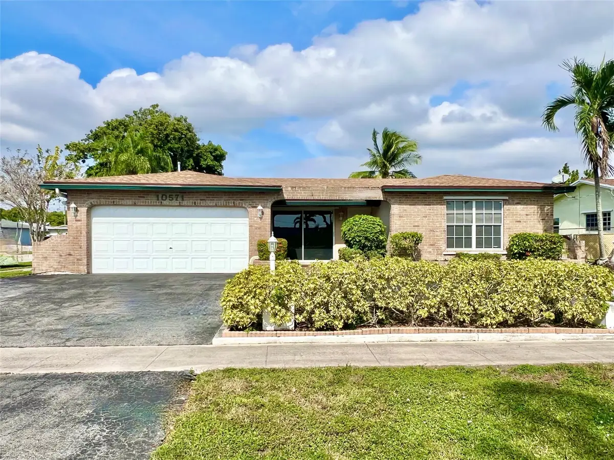 10571 Sunset Strip, Sunrise, FL 33322 - Image #1
