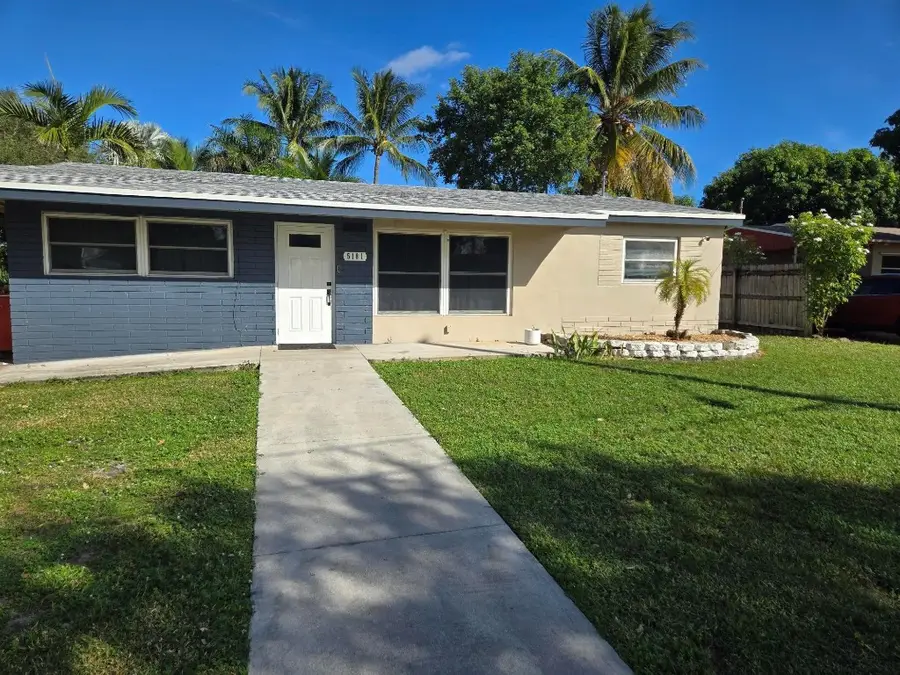 5181 SW 14th Street, Fort Lauderdale, FL 33317 - Image #2
